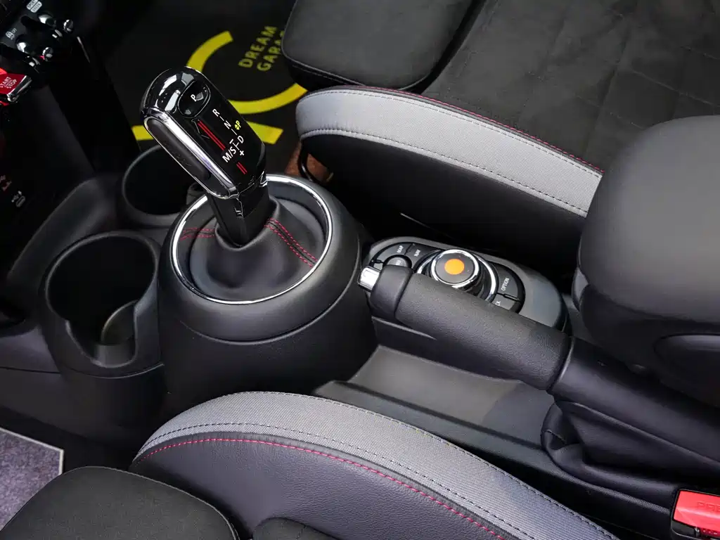MINI Mini JCW — миниатюра 10