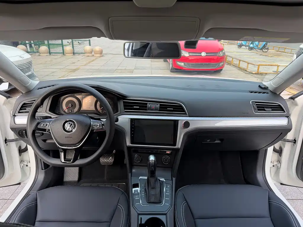 Volkswagen Lamando — миниатюра 7