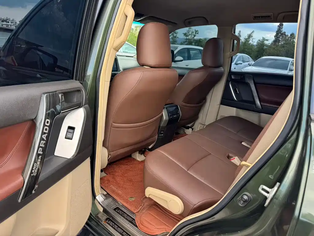 Toyota Prado (Import) — миниатюра 4