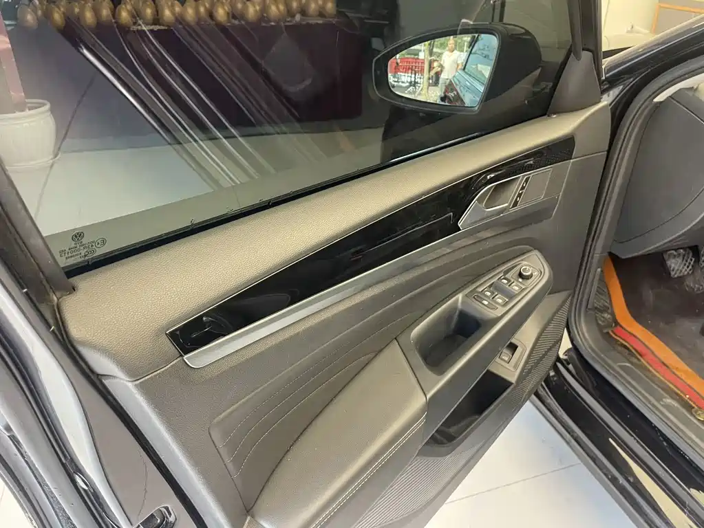 Volkswagen Passat — миниатюра 10