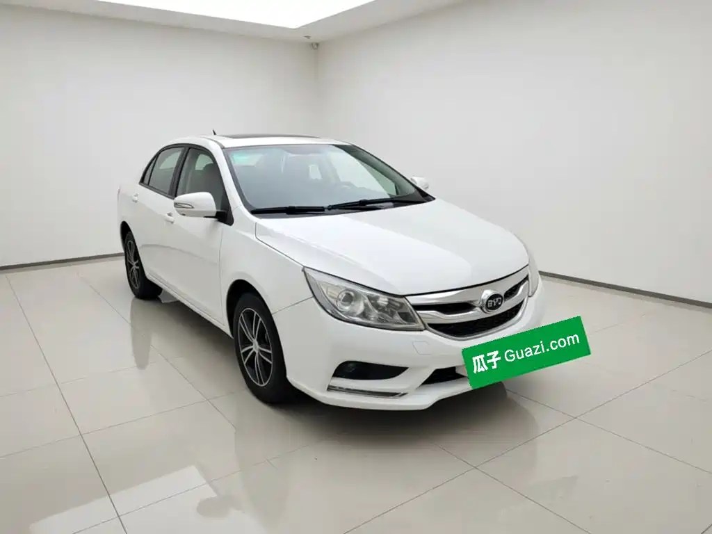 BYD Surui 2015 1.5L MT Luxury