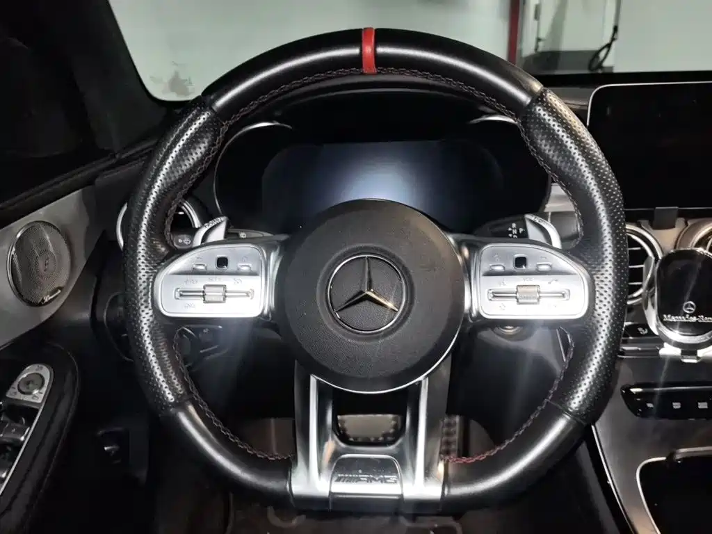 Mercedes-Benz GLC AMG — миниатюра 3