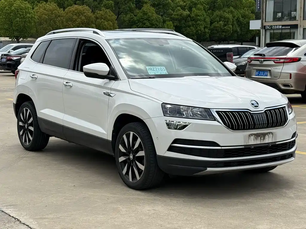 Skoda Karoq 2020 TSI280 Luxury VI