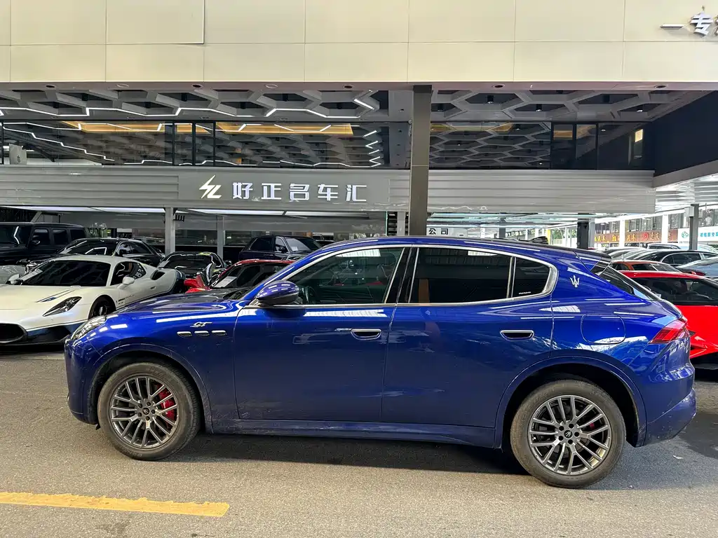 Maserati Grecale 2023 2.0T GT
