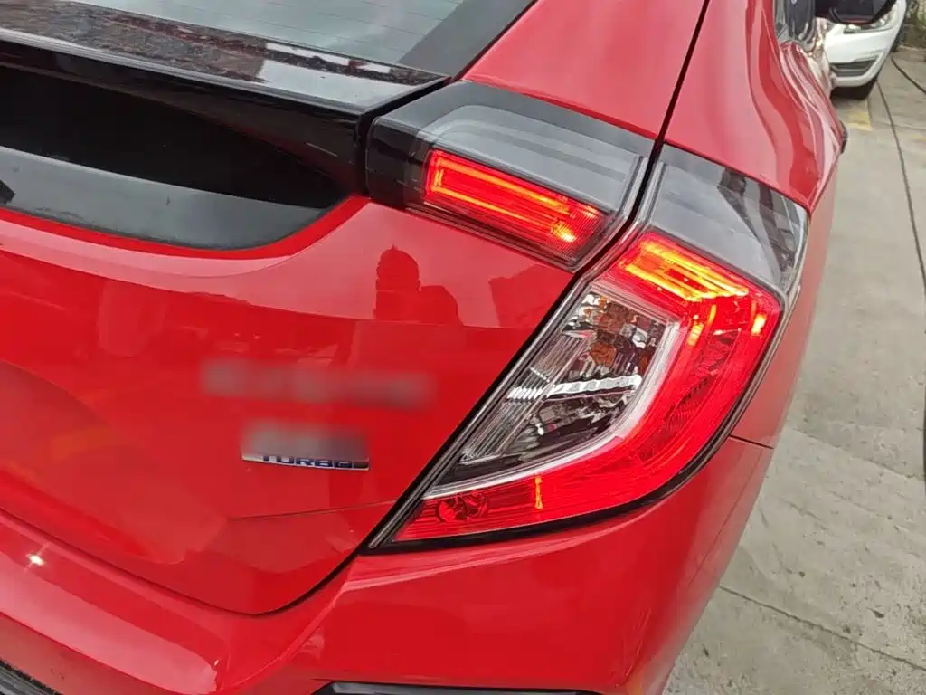 Honda Civic — миниатюра 8
