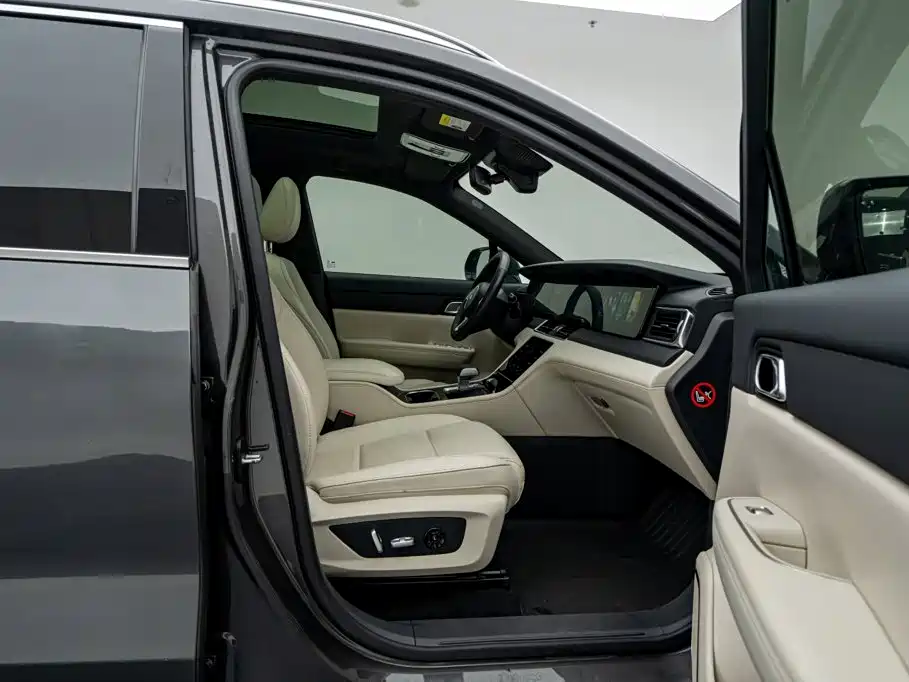 Li Auto Li ONE — миниатюра 15