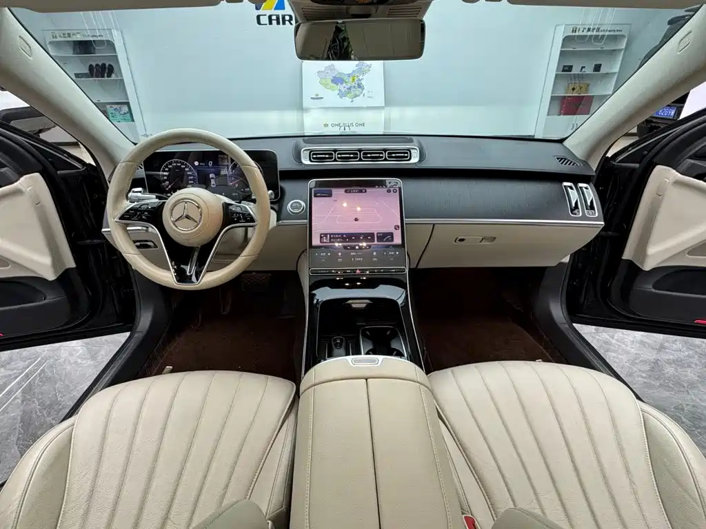 Mercedes-Benz S-Class — миниатюра 11