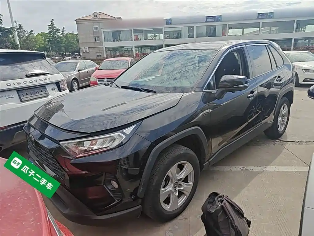 Toyota RAV4 2023