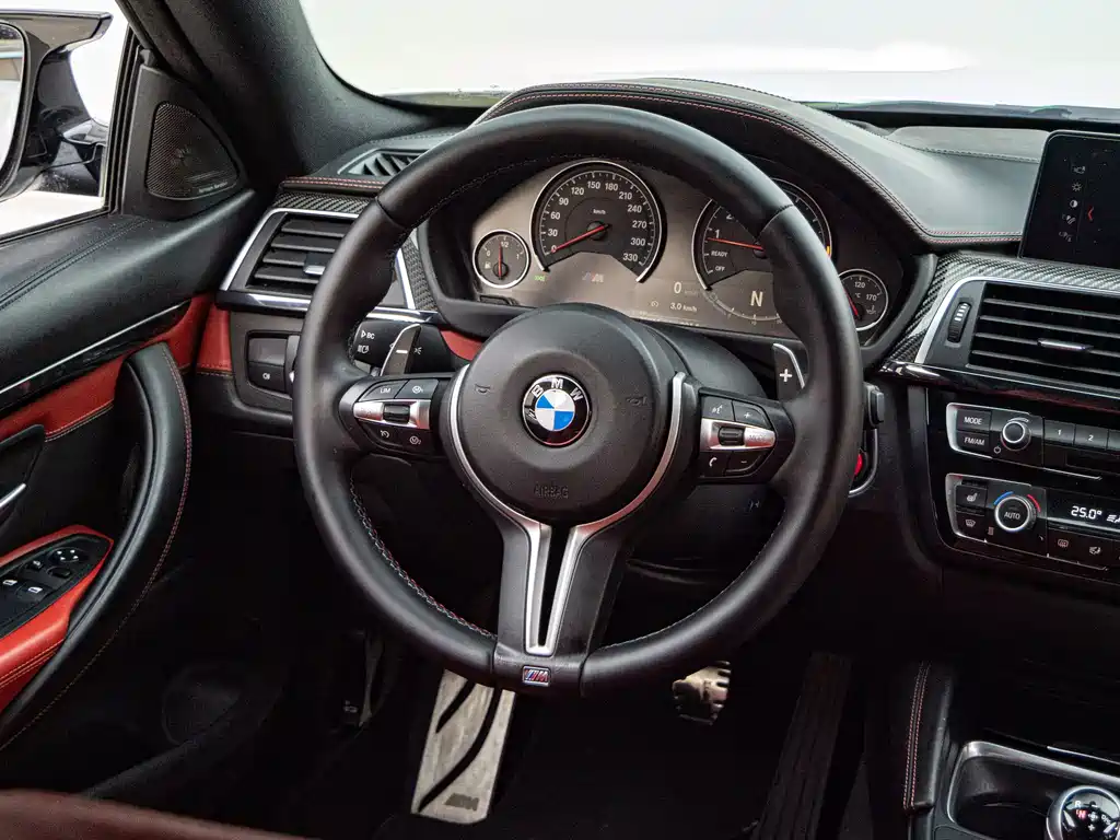 BMW M4 — миниатюра 27
