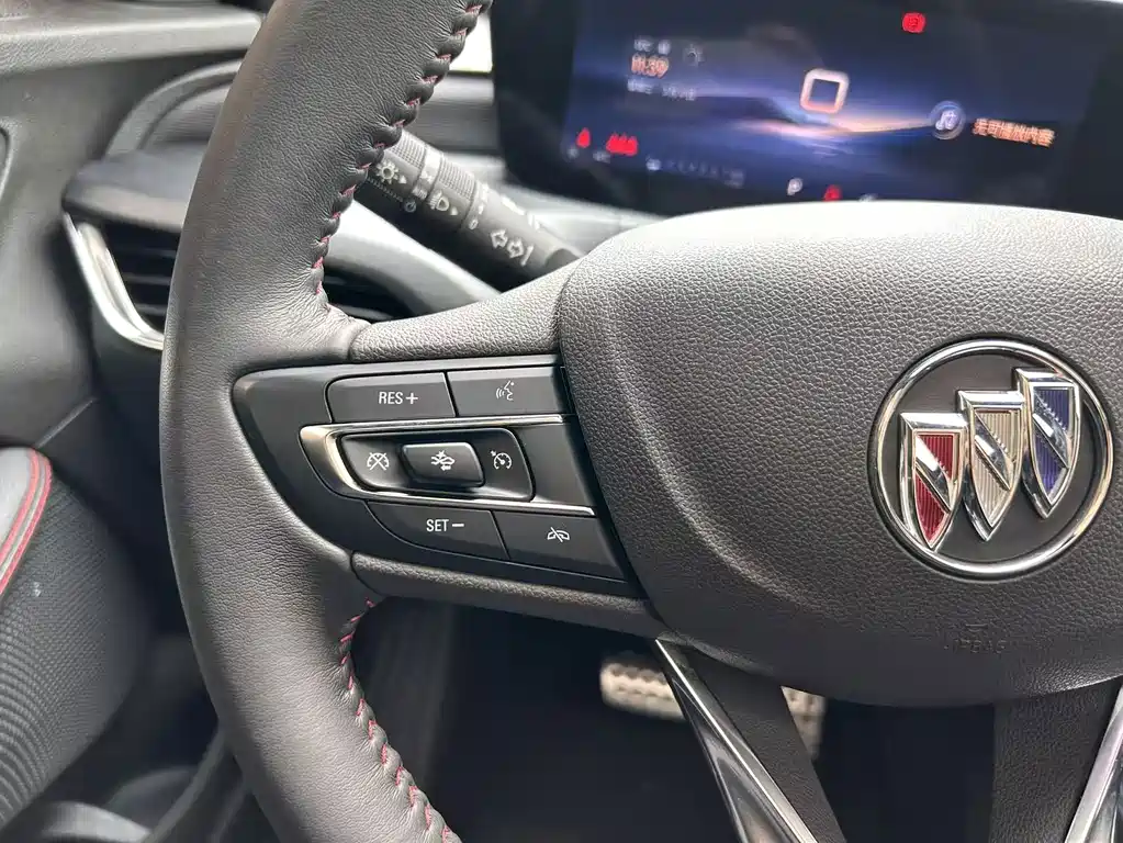 Buick Verano — миниатюра 26