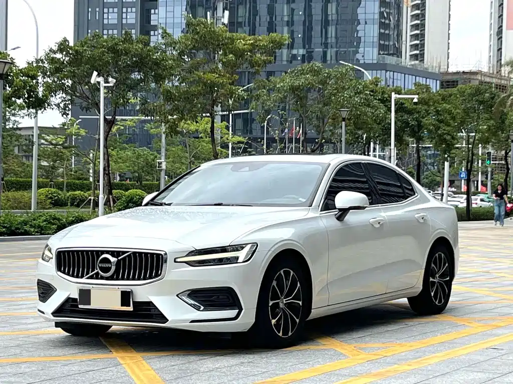 Volvo S60 2020