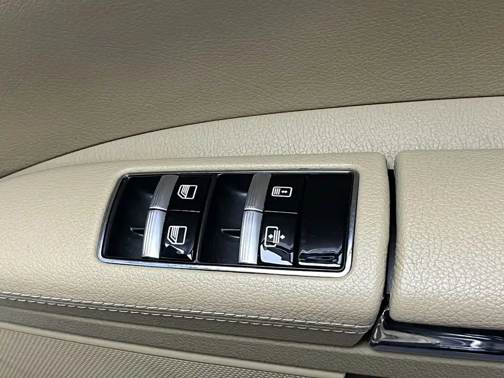 Mercedes-Benz S-Class S 2010 S 300 L