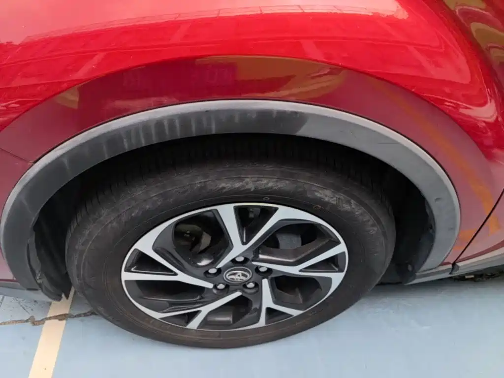 Toyota C-HR — миниатюра 23
