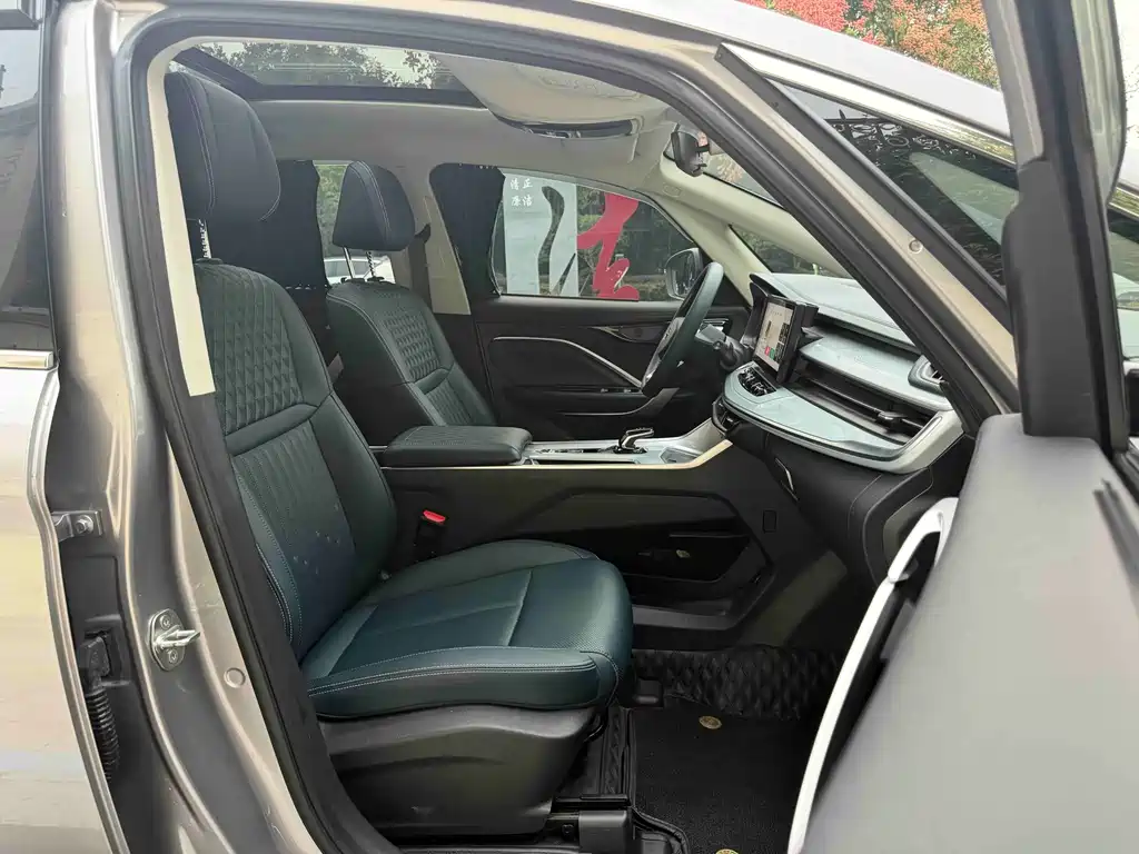 Geely Jia Ji — миниатюра 14