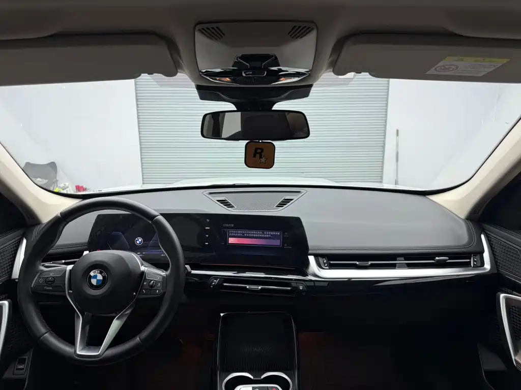 BMW X1 — миниатюра 9