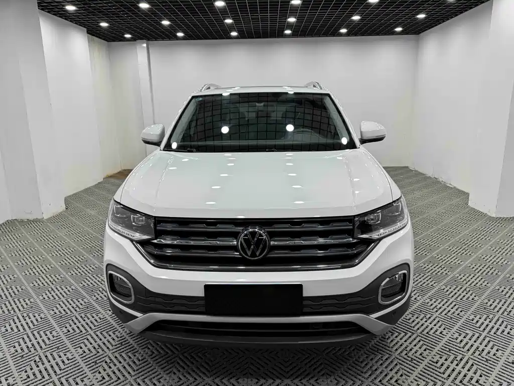 VOLKSWAGEN EXPLORING THE SHADOW