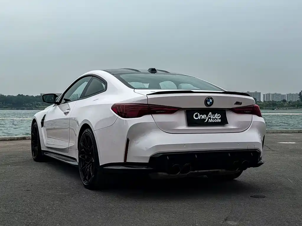 BMW M4 2024 M4 M xDrive