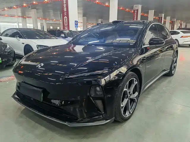 NIO ET5T