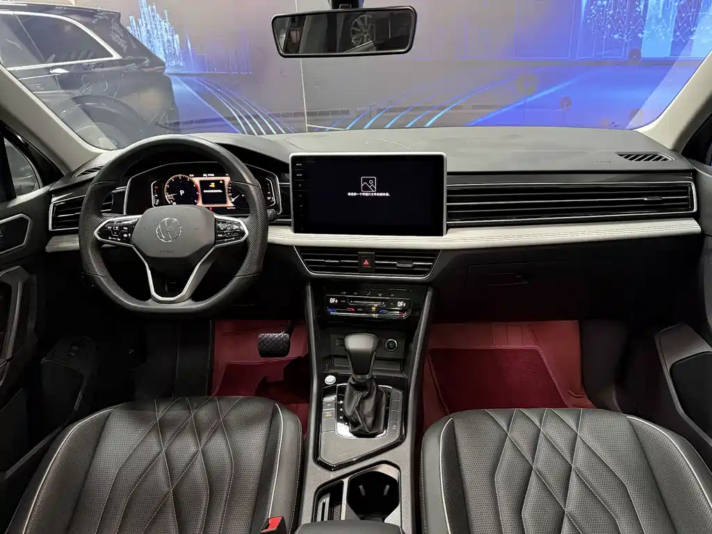 Volkswagen Tiguan L — миниатюра 9
