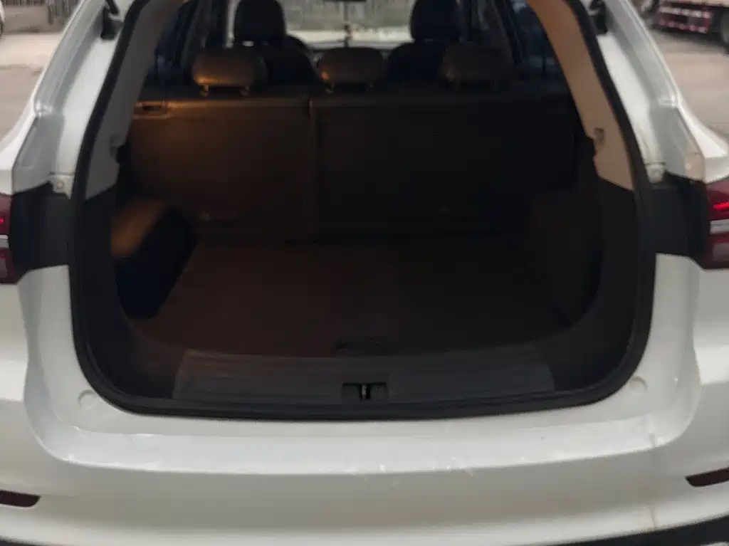 Roewe RX5 — миниатюра 14