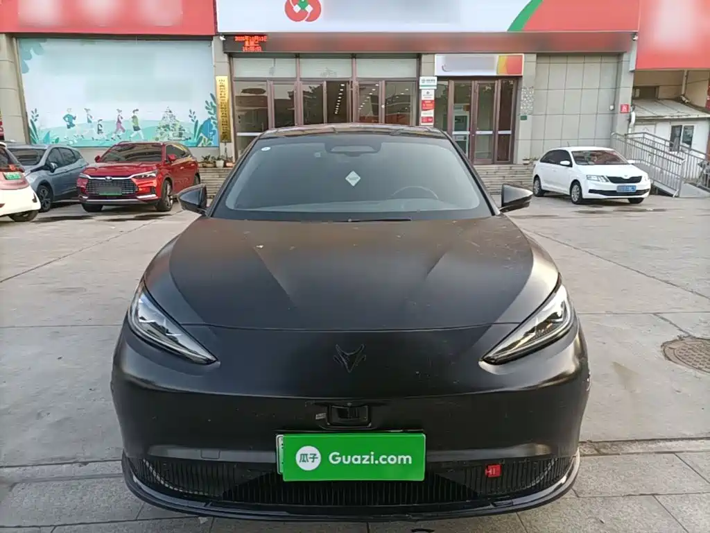 ARCFOX Alpha S — миниатюра 3