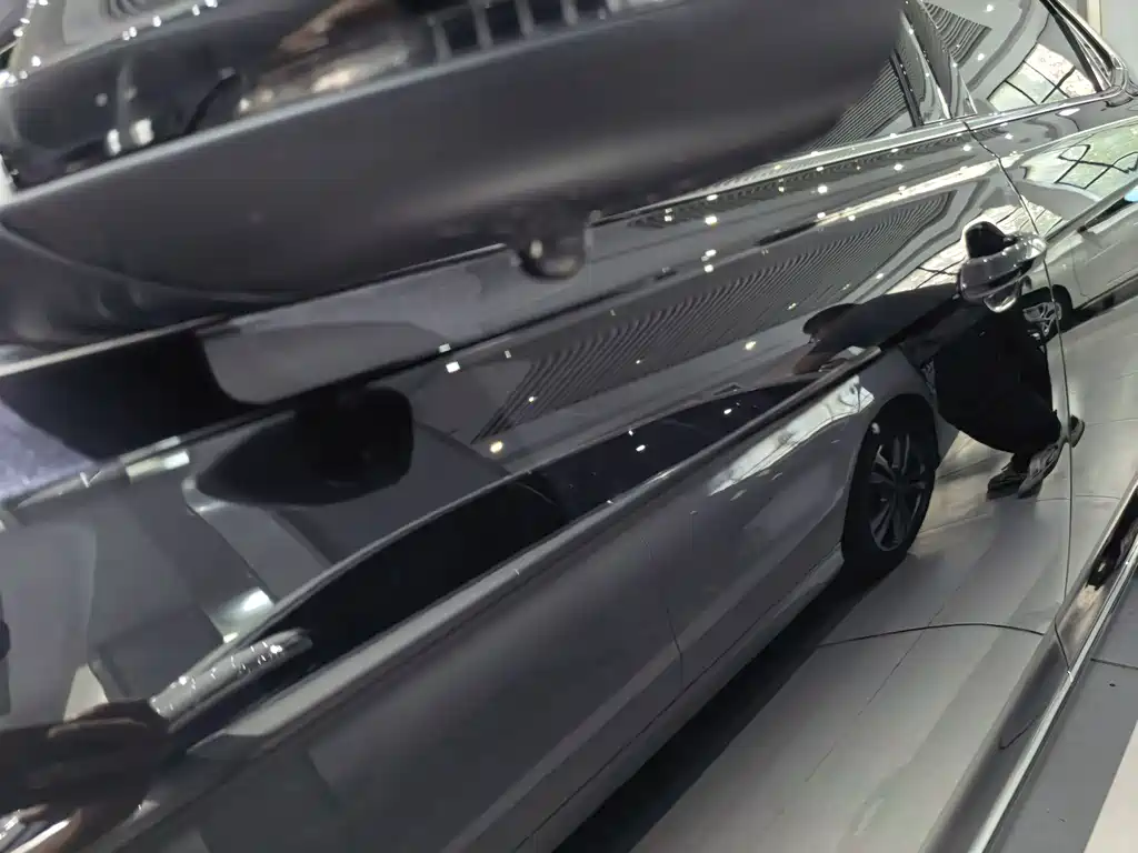 Volkswagen Passat — миниатюра 5