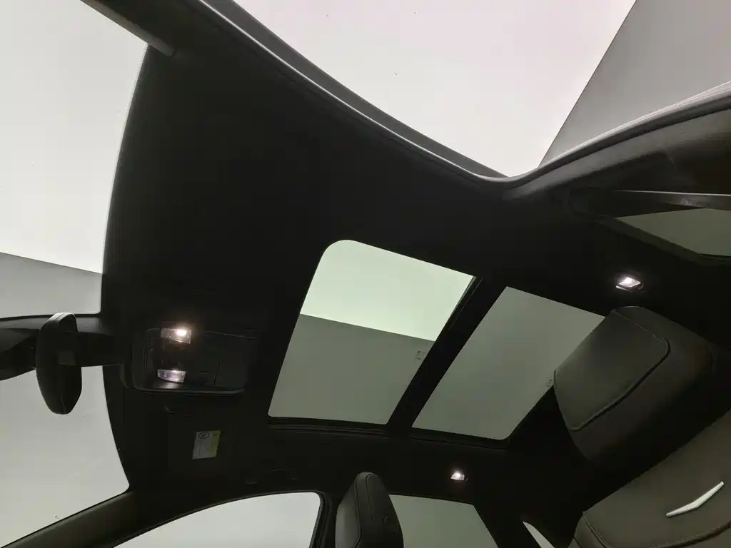 Cadillac XT5 — миниатюра 14