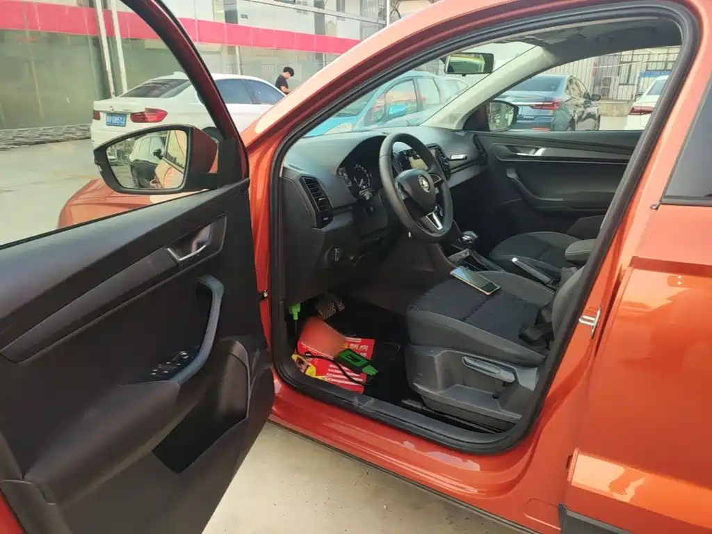 Skoda Karoq — миниатюра 16