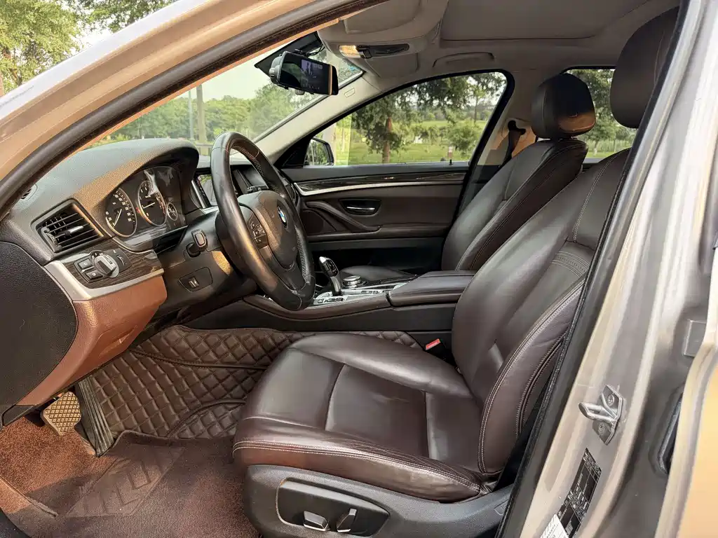 BMW 5 Series 5 2014 525Li Luxury