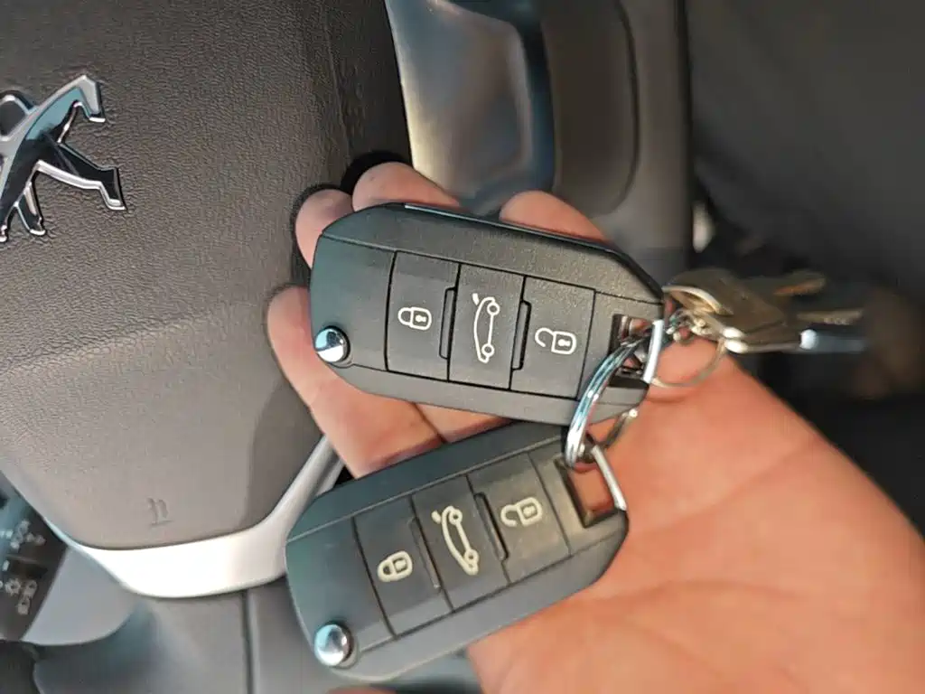 Peugeot 3008 — миниатюра 9