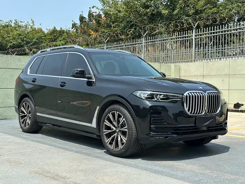 BMW X7 2020