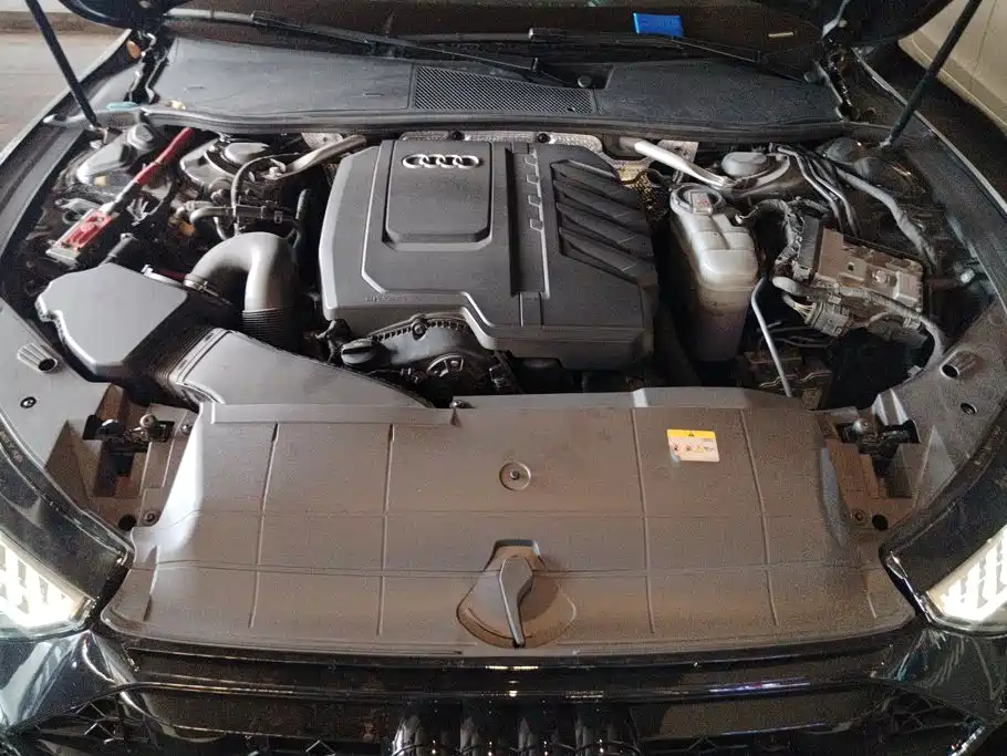 Audi A7L — миниатюра 10