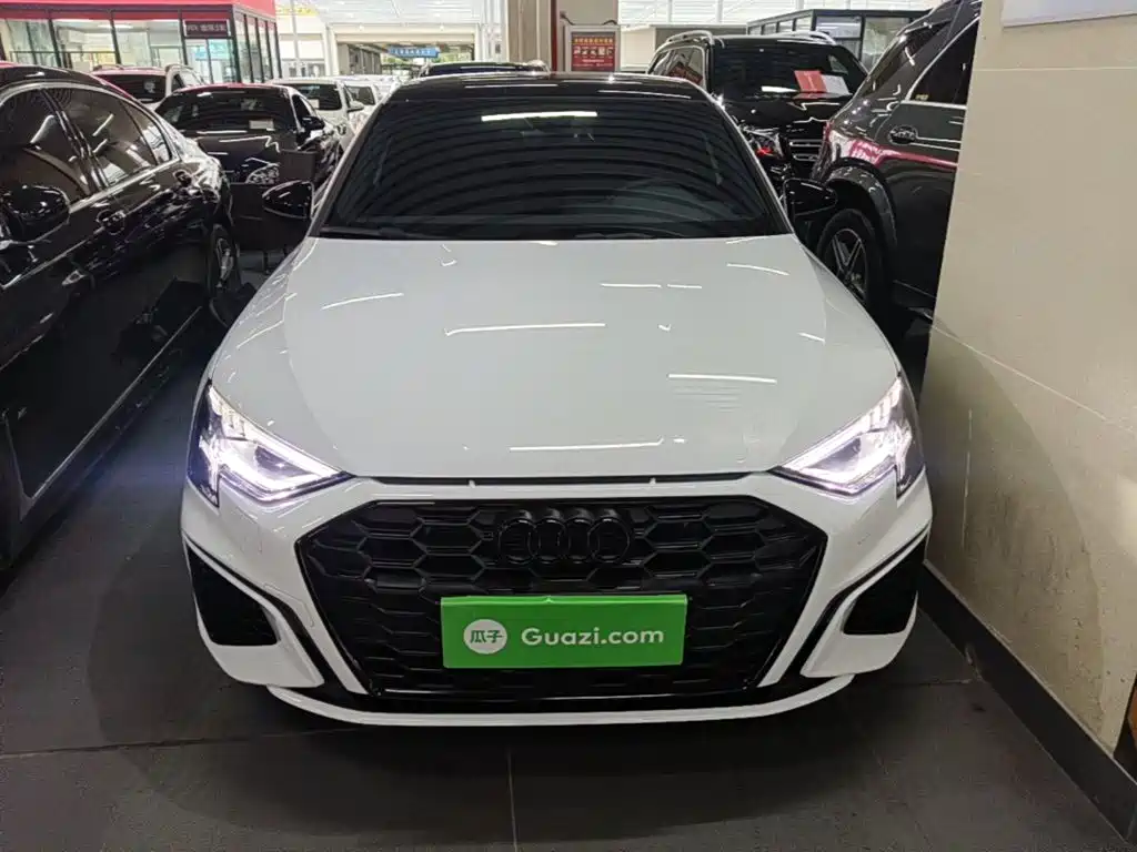 Audi A3 2024 Sportback 35 TFSI Luxury Sport