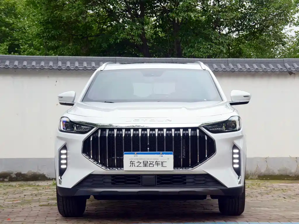 JETOUR X70 PLUS 2026 Champion 1.5T DCT Comfort 5 мест
