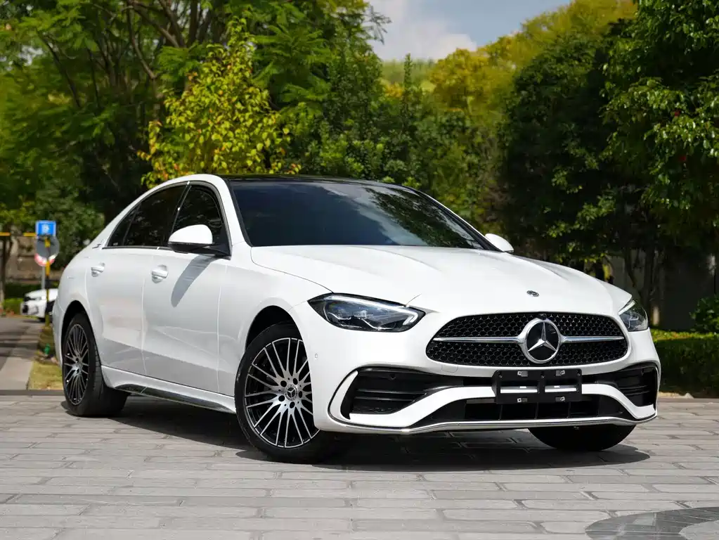 Mercedes-Benz C-Class — миниатюра 3