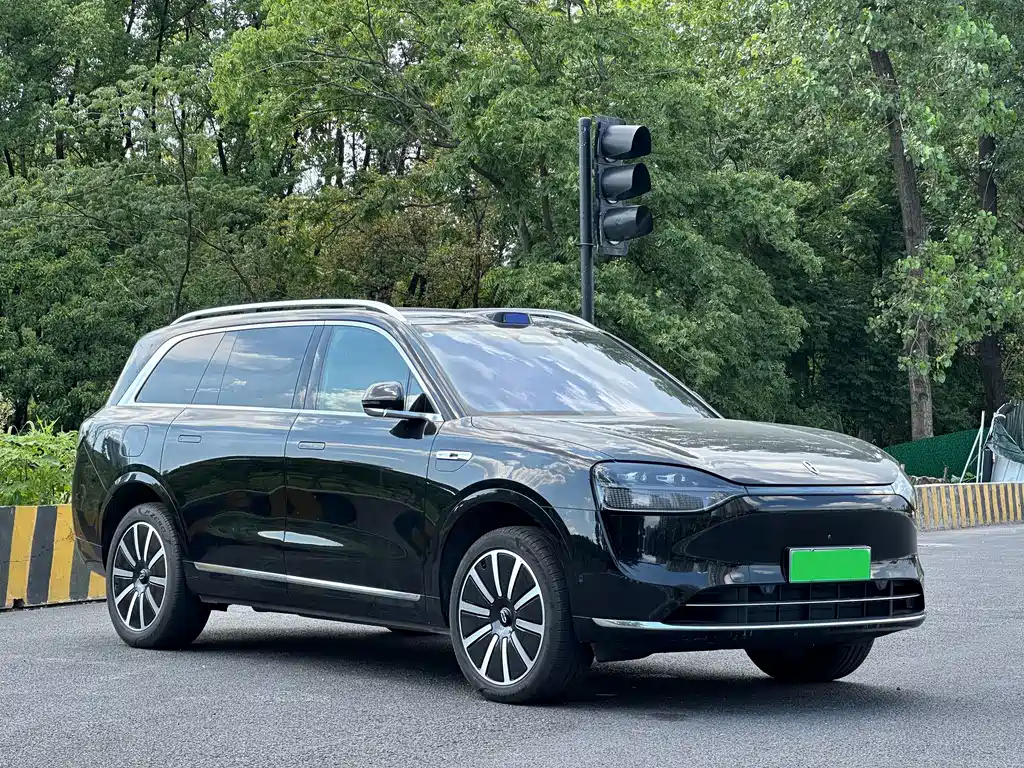 AITO Wenjie AITO M9 — миниатюра 4