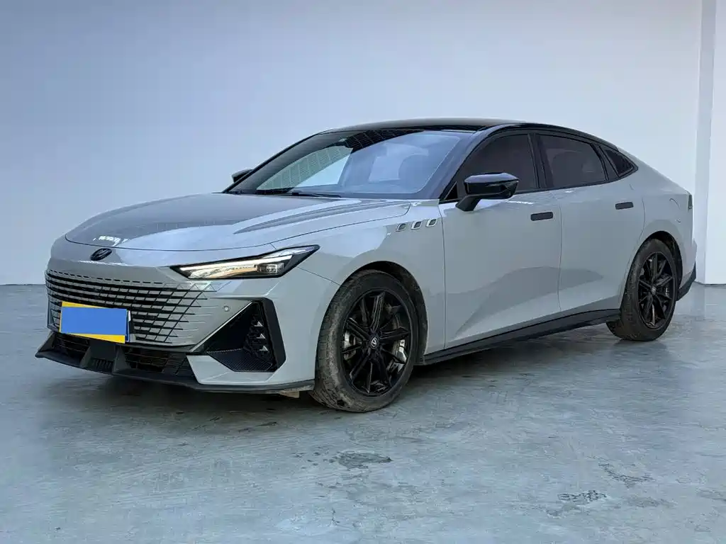 Changan UNI-V 2022