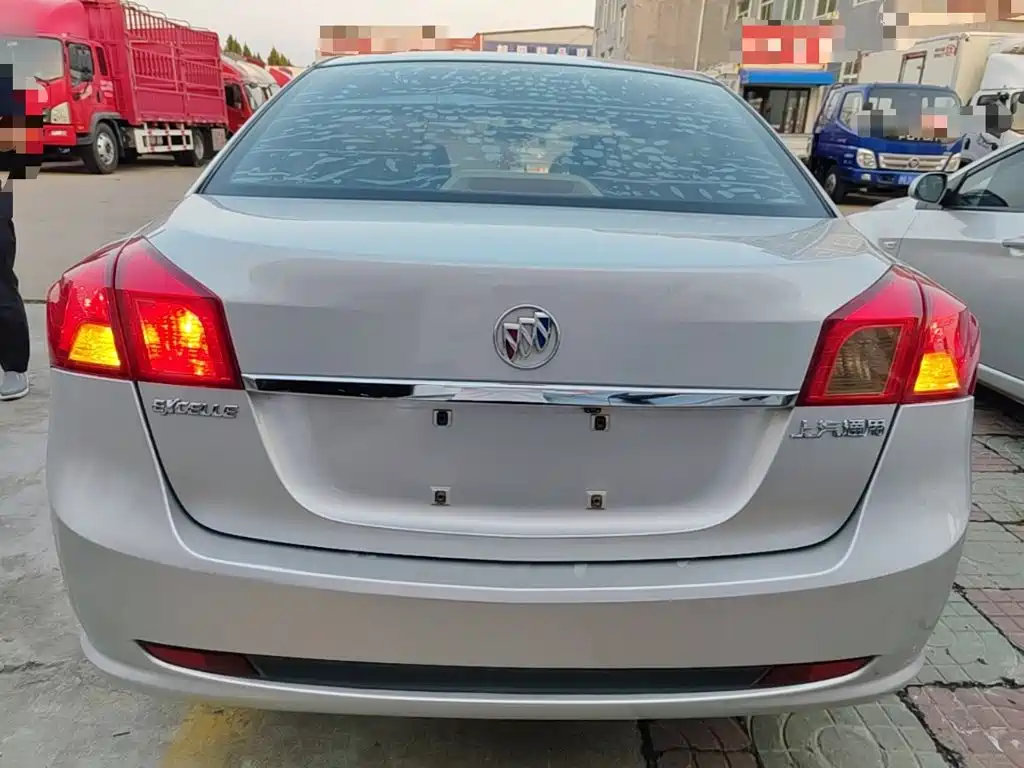 Buick Excelle — миниатюра 6