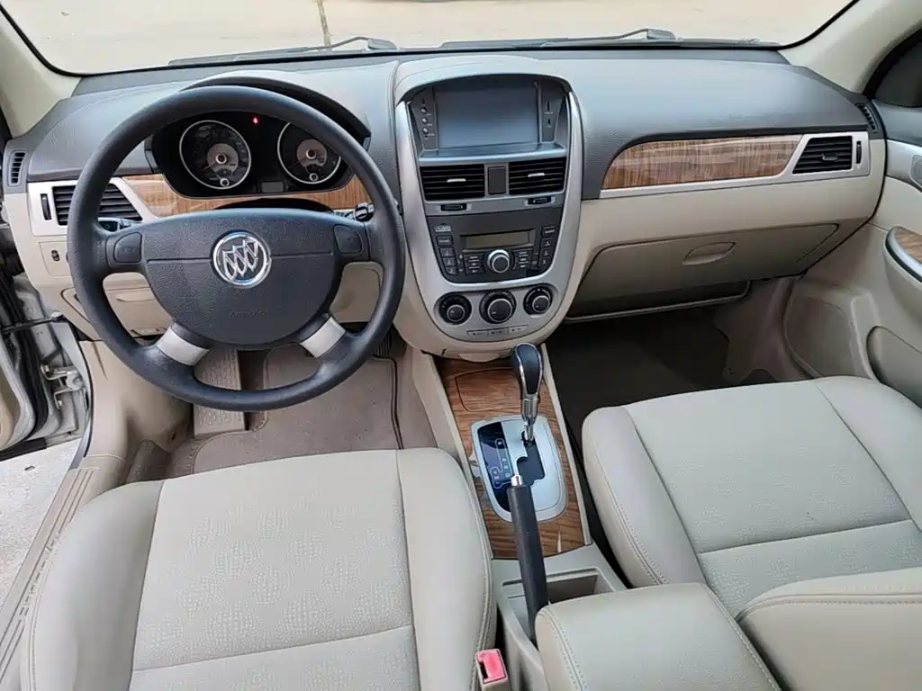 Buick Excelle — миниатюра 10
