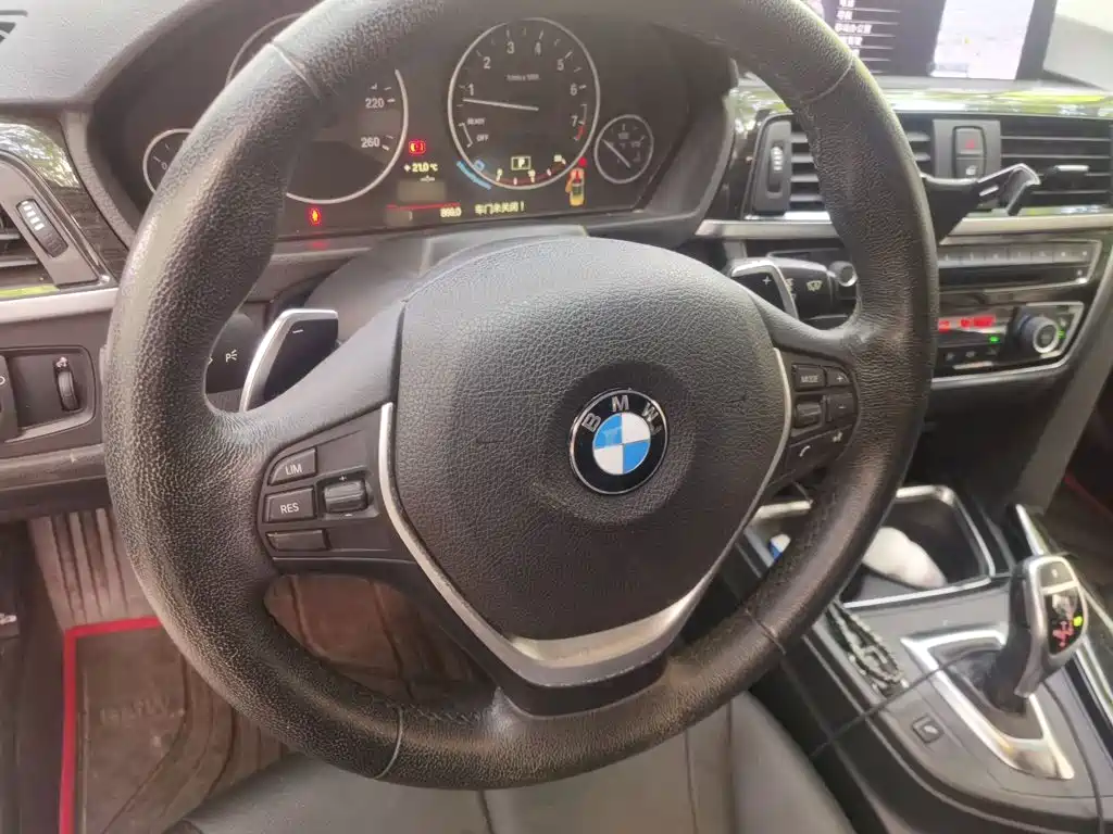 BMW 4 Series — миниатюра 6