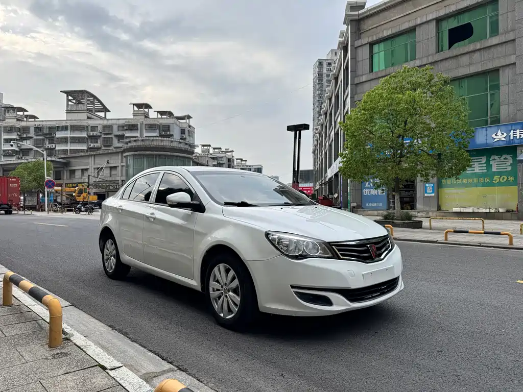 Roewe 350 2015 1.5L MT Luxury