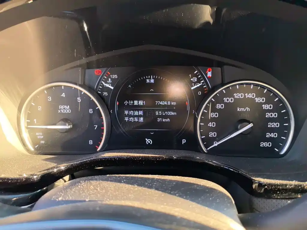 Cadillac XT5 — миниатюра 8