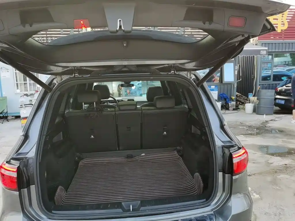 Mercedes-Benz GLB — миниатюра 19
