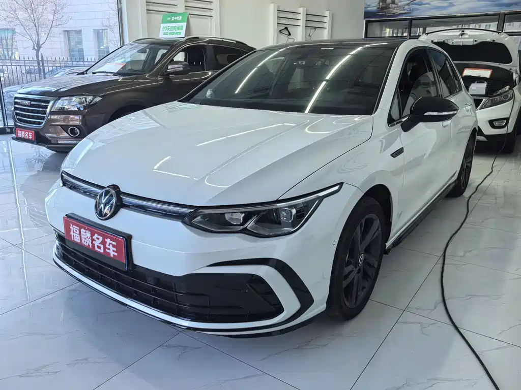 Volkswagen Golf 2022