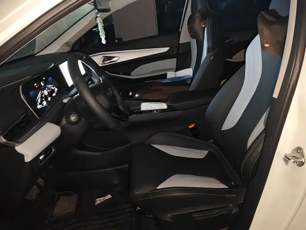 Geely Binrui — миниатюра 8