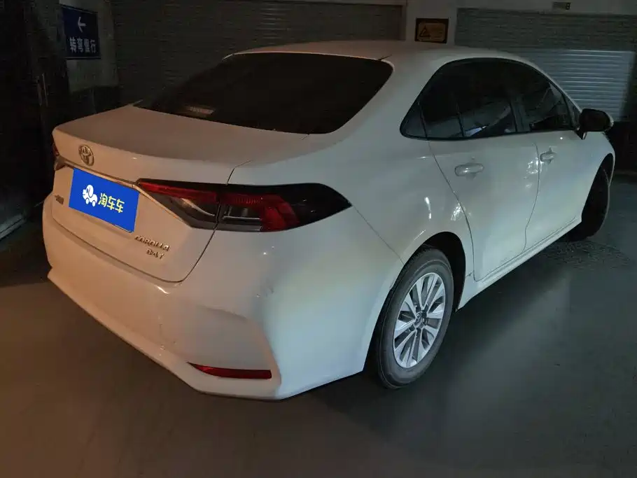 Toyota Corolla — миниатюра 3