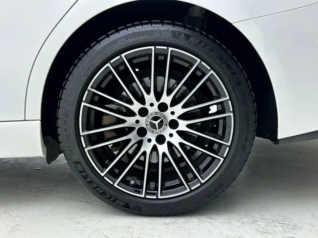 Mercedes-Benz C-Class — миниатюра 28