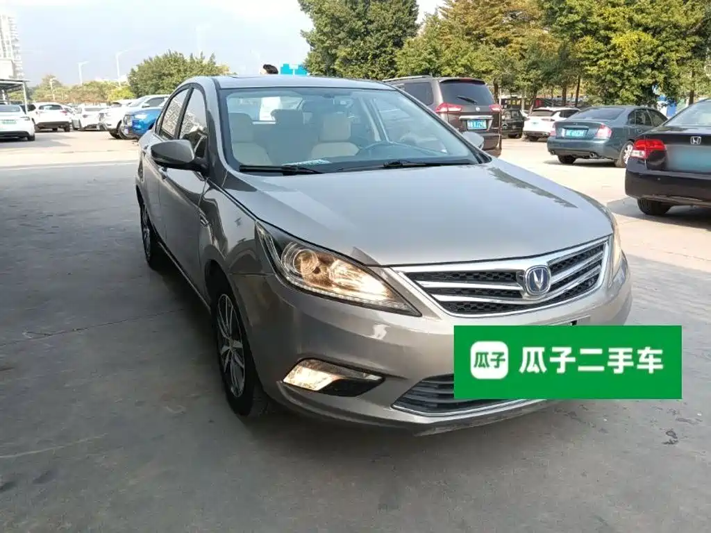 Changan Eado — миниатюра 4