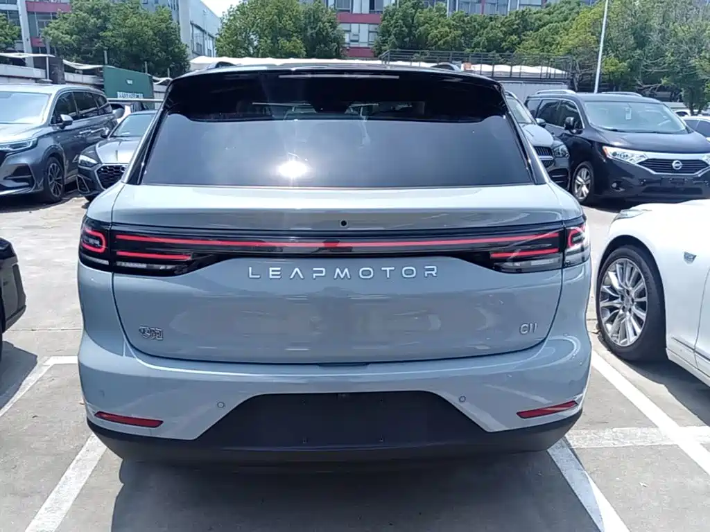 Leapmotor C11 2026 300