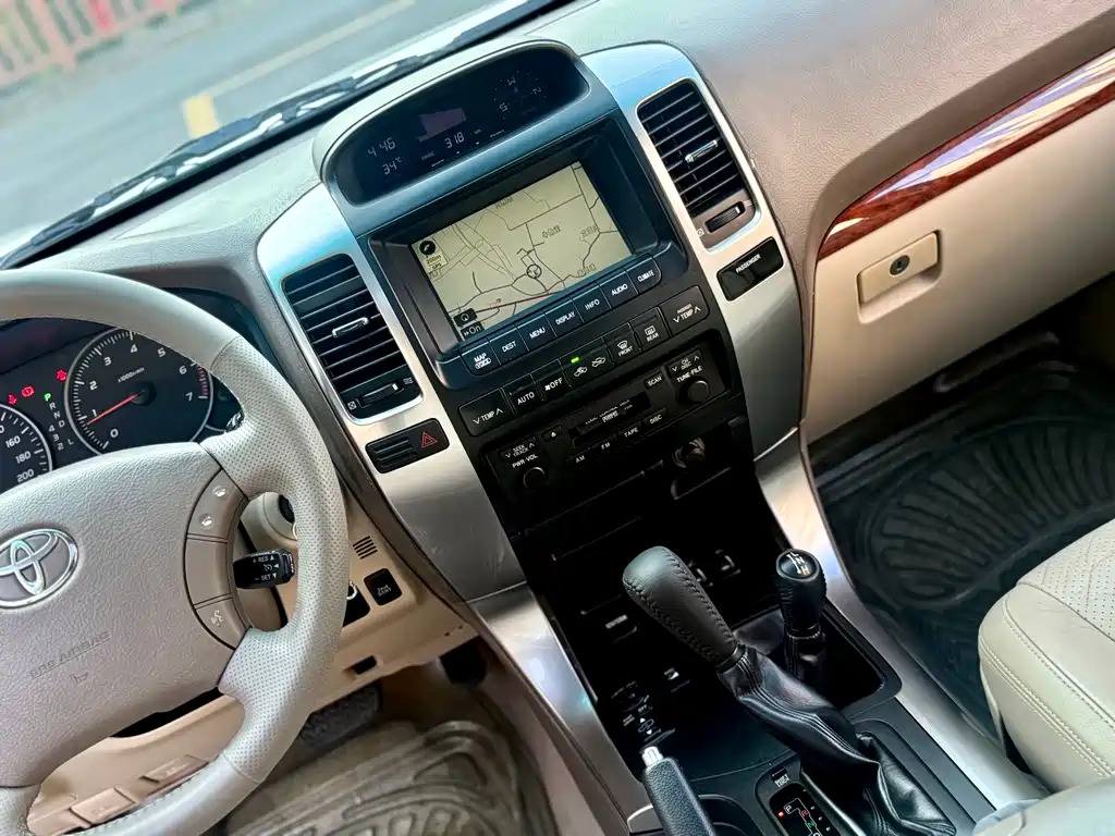 Toyota Prado — миниатюра 22